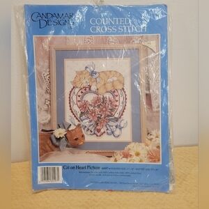 Candamar counted cross stitch cat heart